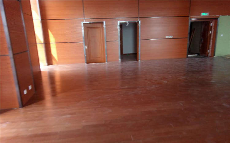 歐氏楓樺木舞臺(tái)木地板多少錢一平米?