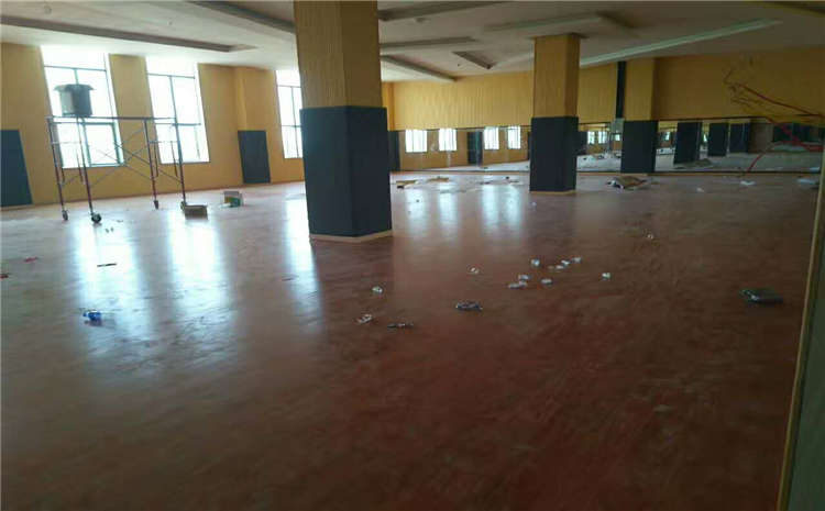 運(yùn)動(dòng)木地板廠家怎么選？