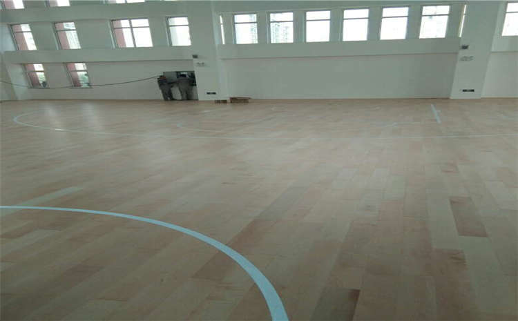 歐氏拼接板木地板籃球館哪個品牌好？