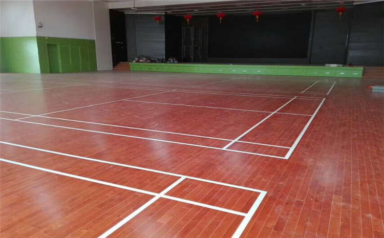 歐氏楓樺木羽毛球館木地板怎么保養(yǎng)？