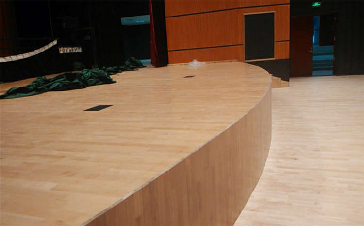 運動木地板如何防潮？