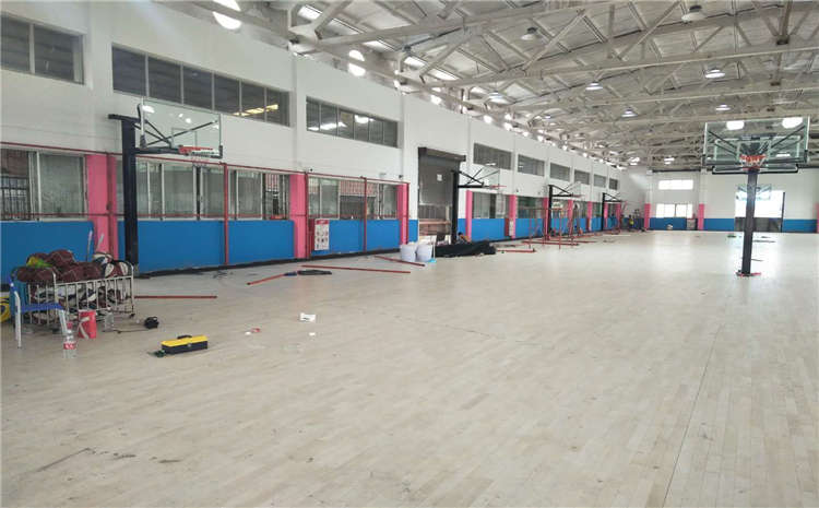 歐氏學(xué)校籃球館木地板市場價格表