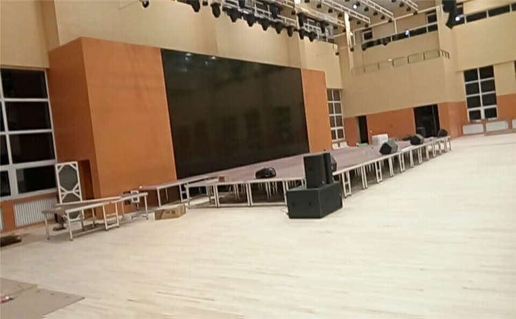 舞臺木地板寧夏銀川實驗中學(xué)成功案例