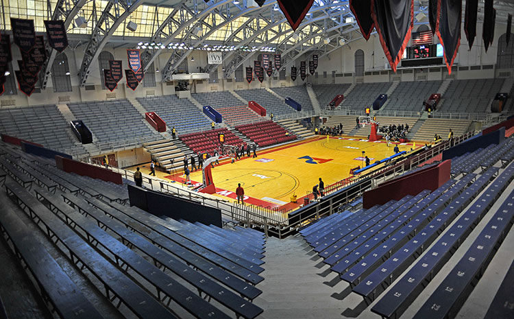 歐氏五角楓運(yùn)動(dòng)籃球地板哪個(gè)品牌好？