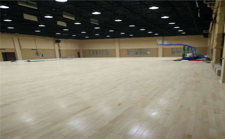 學校運動木地板施工