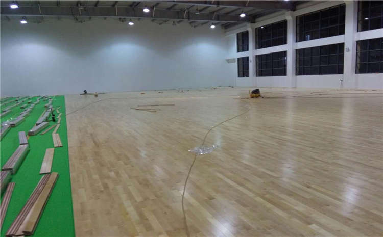 互聯(lián)網能為運動木地板產業(yè)帶來什么