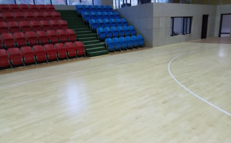 室內(nèi)運動木地板的優(yōu)點有什么？