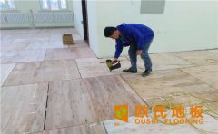 為什么實(shí)木運(yùn)動(dòng)地板受現(xiàn)代體育場(chǎng)館歡迎？