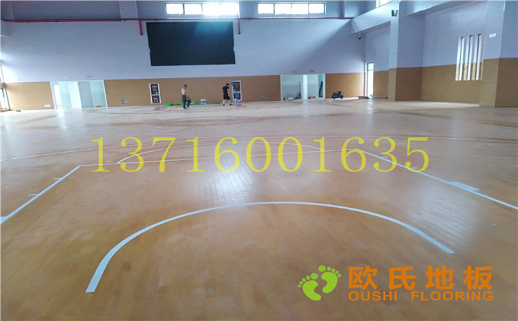 江蘇鹽城西環(huán)路小學(xué)體育館木地板案例—歐氏運動木地板廠家