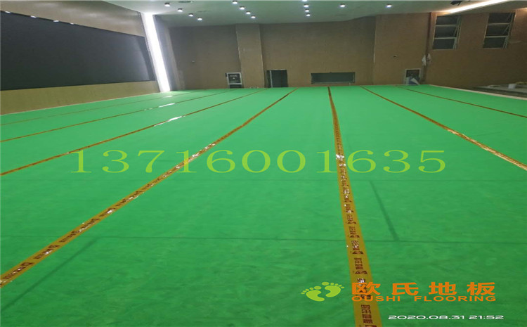 徐州市大馬路小學(xué)九龍湖分校禮堂舞臺木地板項(xiàng)目-歐氏運(yùn)動(dòng)木地板廠家