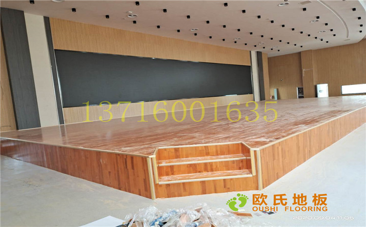 徐州市大馬路小學(xué)九龍湖分校禮堂舞臺木地板項(xiàng)目-歐氏運(yùn)動(dòng)木地板廠家