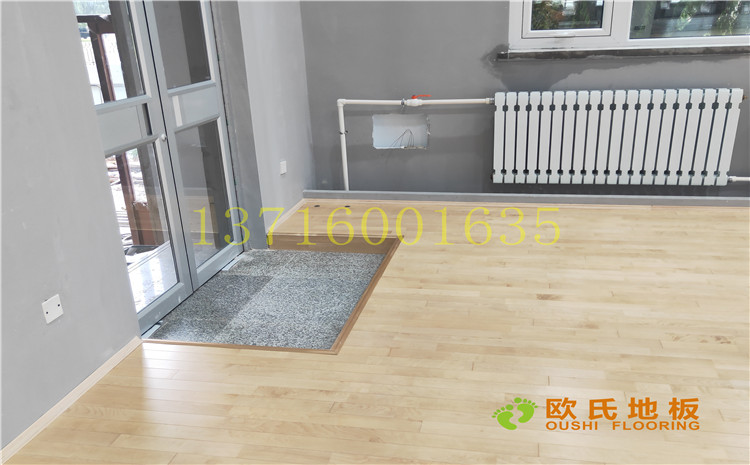 沈陽(yáng)于洪機(jī)場(chǎng)體育館木地板案例-歐氏運(yùn)動(dòng)木地板廠(chǎng)家